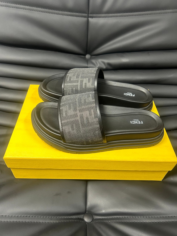 Fendi Slippers Mens ID:20250629-227